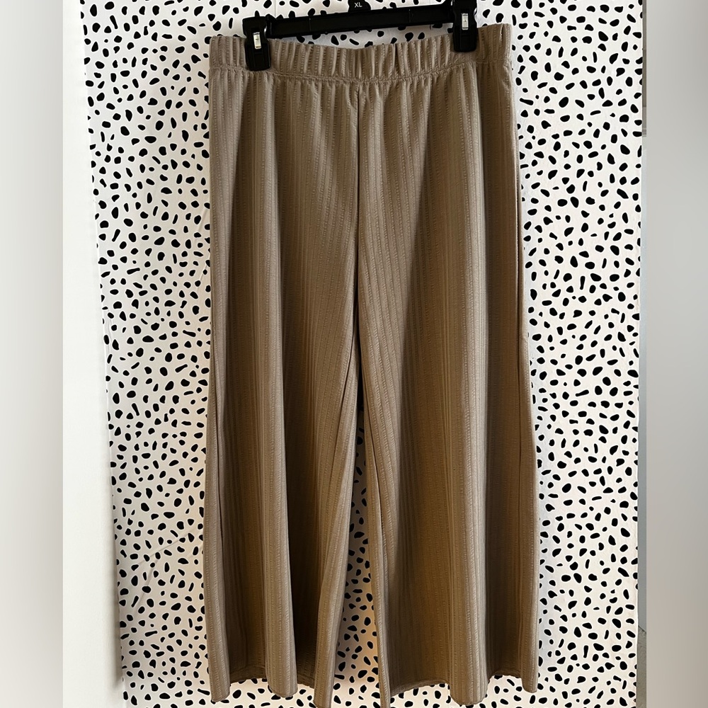 Z Supply Island Rib Culotte Pant - NWT - SIZE M